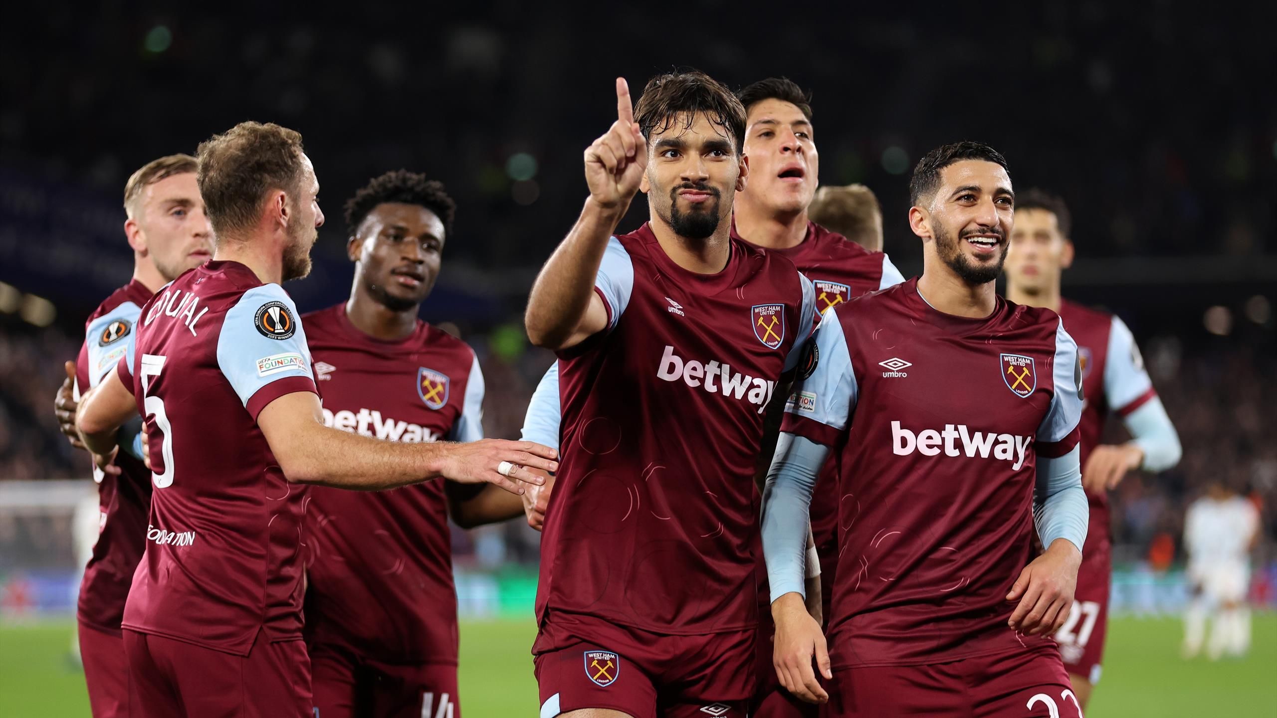 How to Livestream and Watch West Ham vs Manchester United Match Online ...