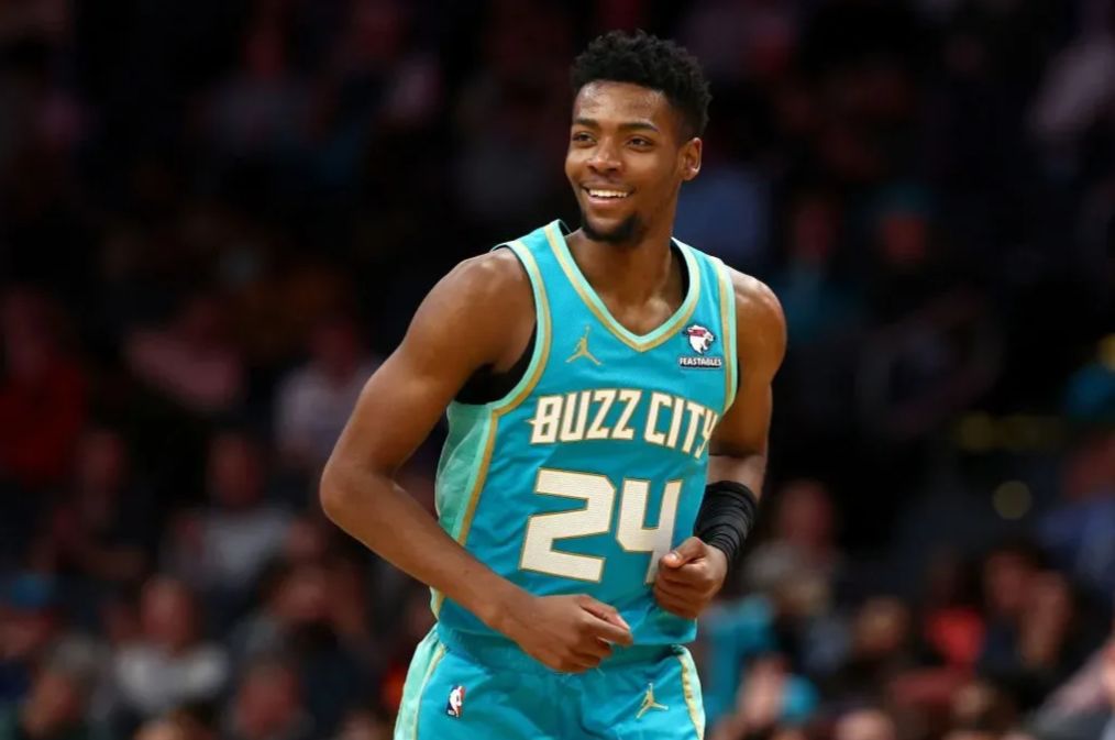 Charlotte Hornets vs Atlanta Hawks Prediction, Betting Tips & Odds │1 DECEMBER, 2024