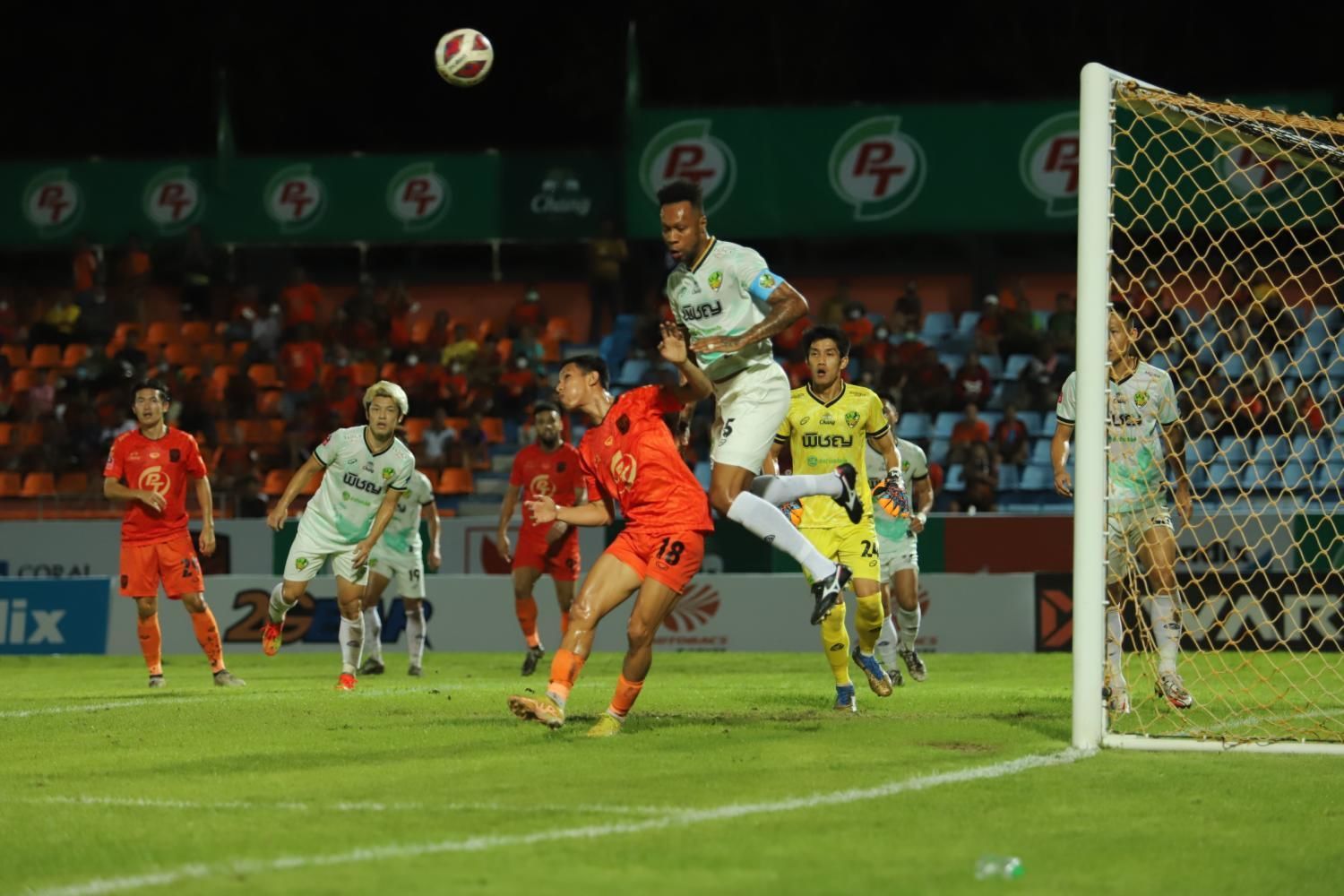 KhonKaen United vs Sukhothai FC Prediction, Betting Tips & Odds | 19 MAY 2024