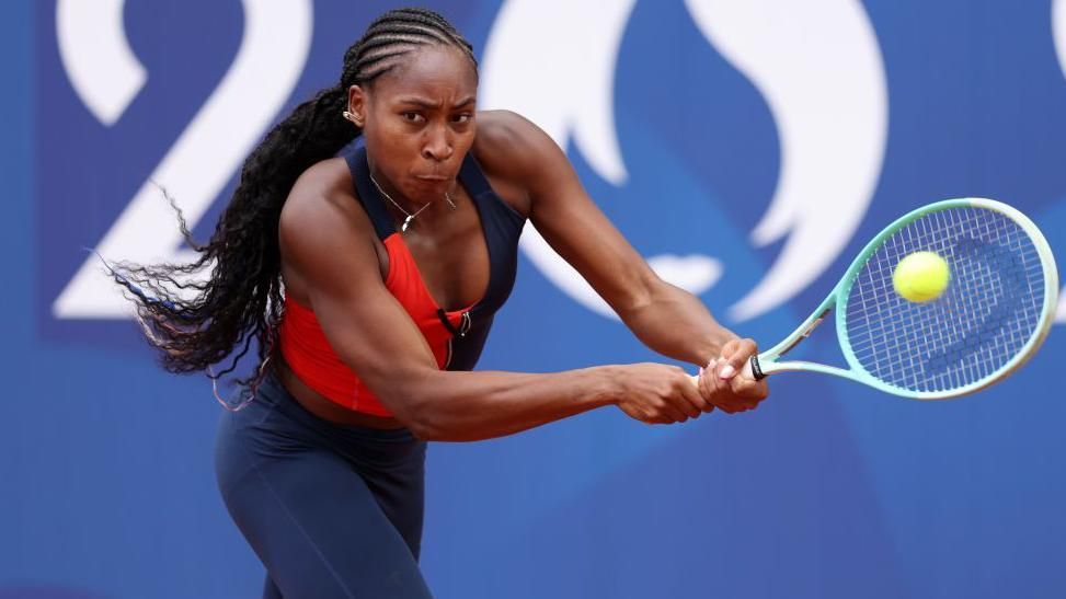 Coco Gauff avanza en individuales y dobles de París 2024 