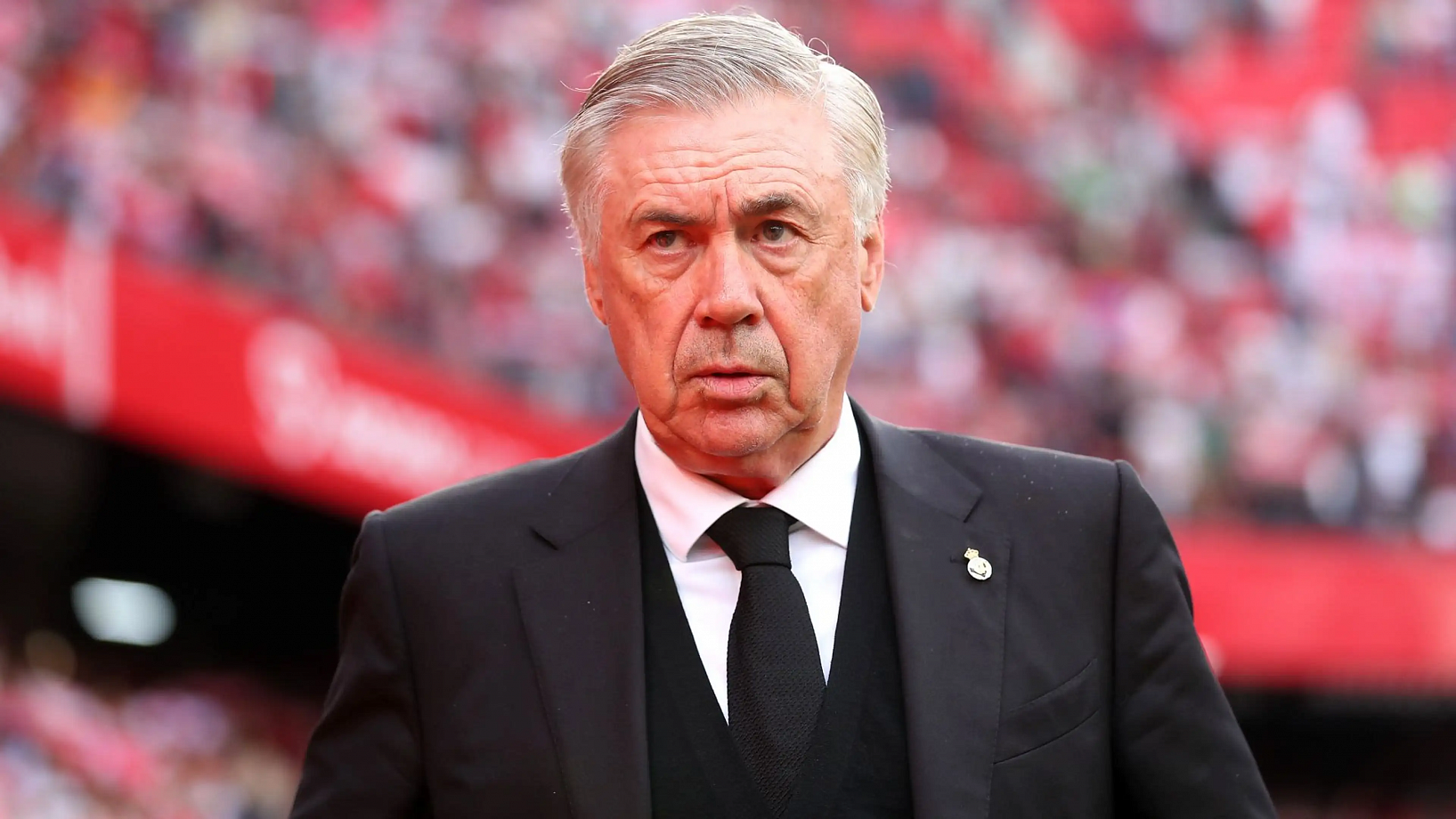 El entrenador del Real Madrid Carlo Ancelotti, inicia demanda contra el Everton