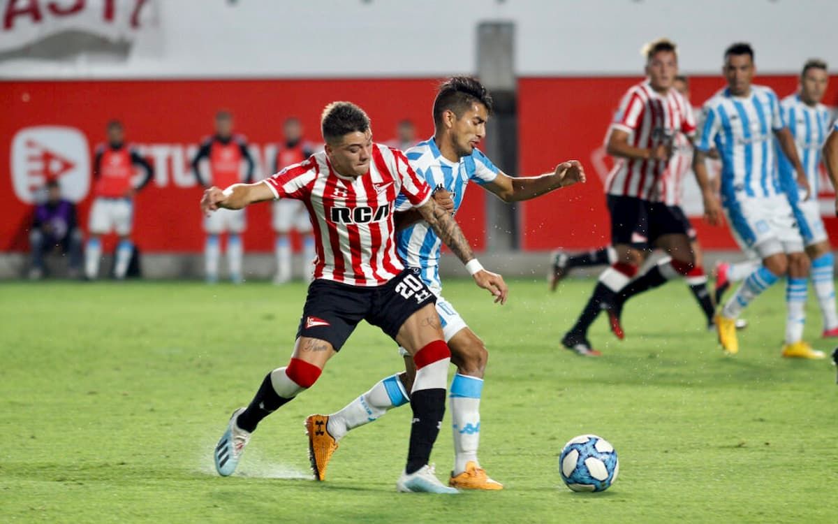 Estudiantes de La Plata vs. Racing. Pronóstico, Apuestas y Cuotas│9 de julio de 2023