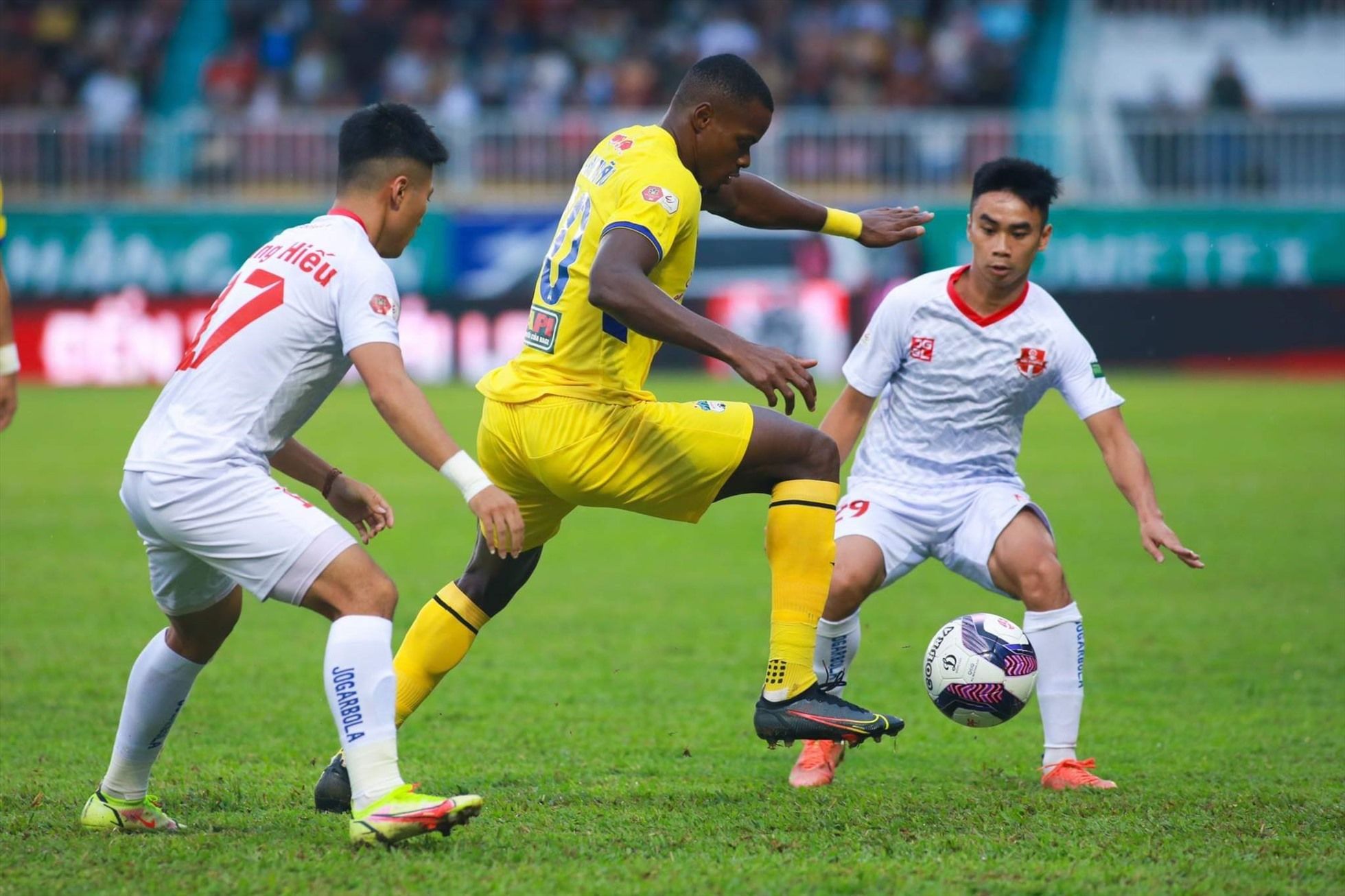 Hai Phong vs Hoang Ahn Gia Lai Prediction, Betting Tips and Odds | 20 OCTOBER, 2023