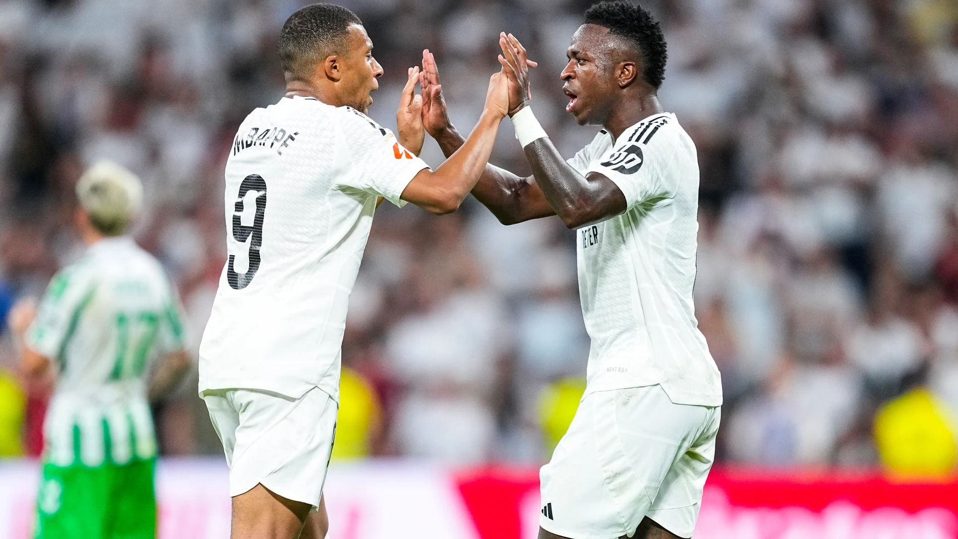 Mbappé Talks About His Relationship with Vinicius at Real Madrid