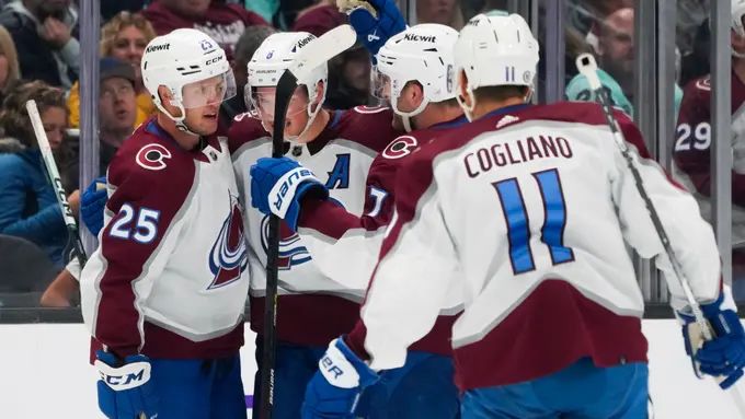 Colorado Avalanche vs Chicago Blackhawks. Pronostico, Apuestas y Cuotas│20 de octubre de 2023  