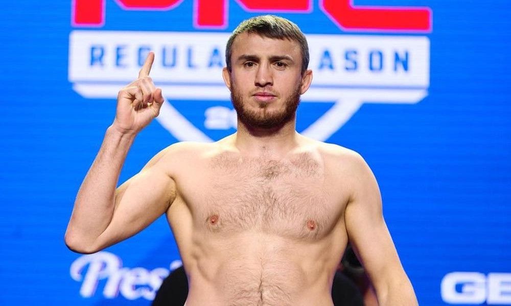 Magomed Magomedkerimov vs. Ben Egli. Pronóstico, Apuestas y Cuotas | 15 de abril de 2023