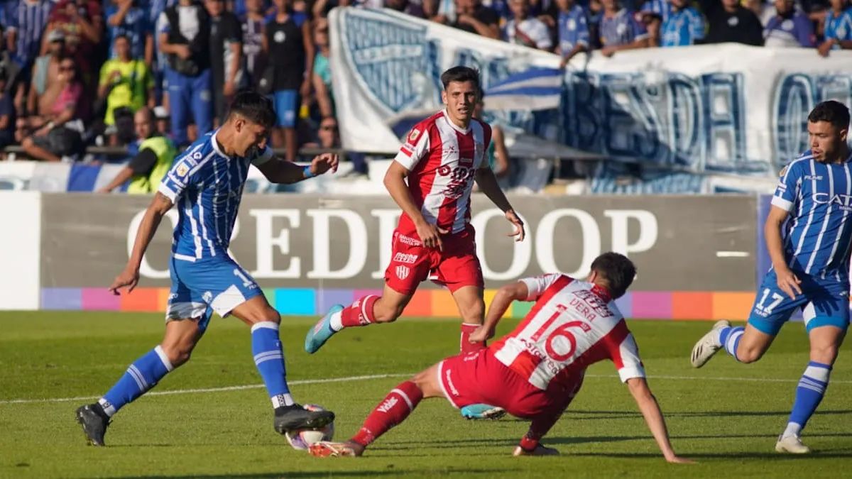 Unión Santa Fe vs. Godoy Cruz. Pronostico, Apuestas y Cuotas│ 21 de septiembre de 2024