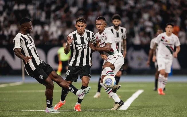 Fluminense vs Atlético Goianiense Prediction, Betting Tips & Odds | 16 JUNE 2024