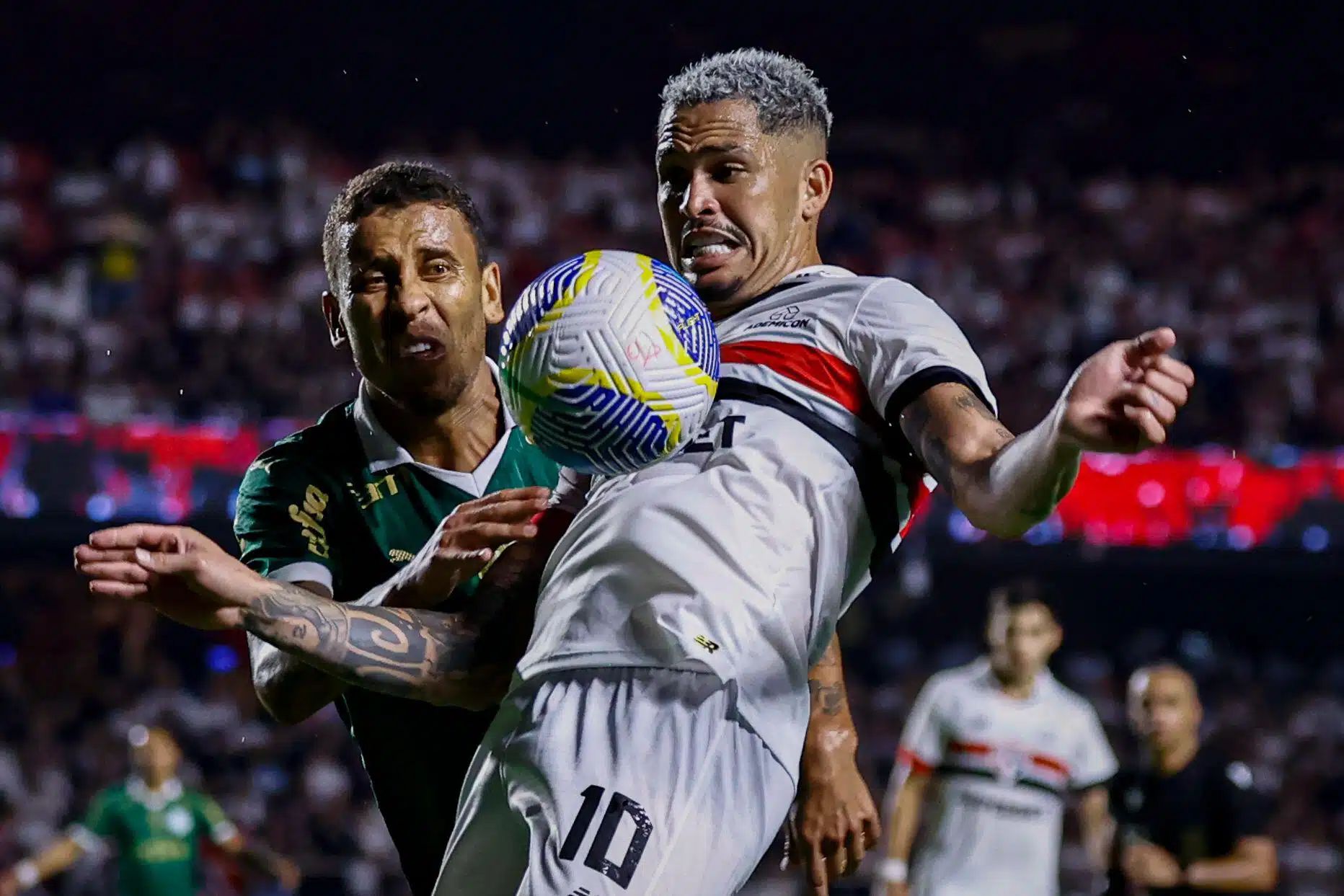 Vitória vs. Sao Paulo. Pronostico, Apuestas y Cuotas│5 de mayo de 2024