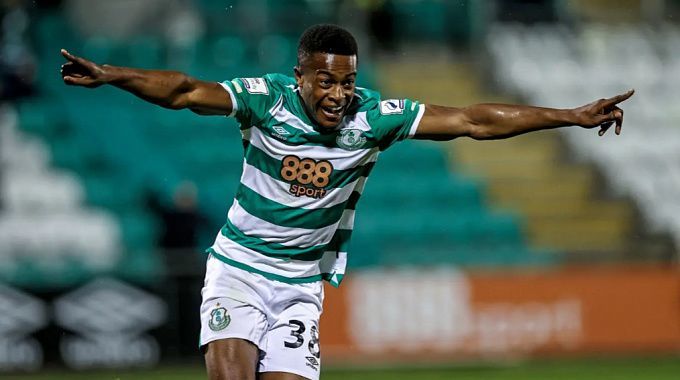 Larne vs Shamrock Rovers Pronóstico, Apuestas y Cuotas│24 de octubre de 2024