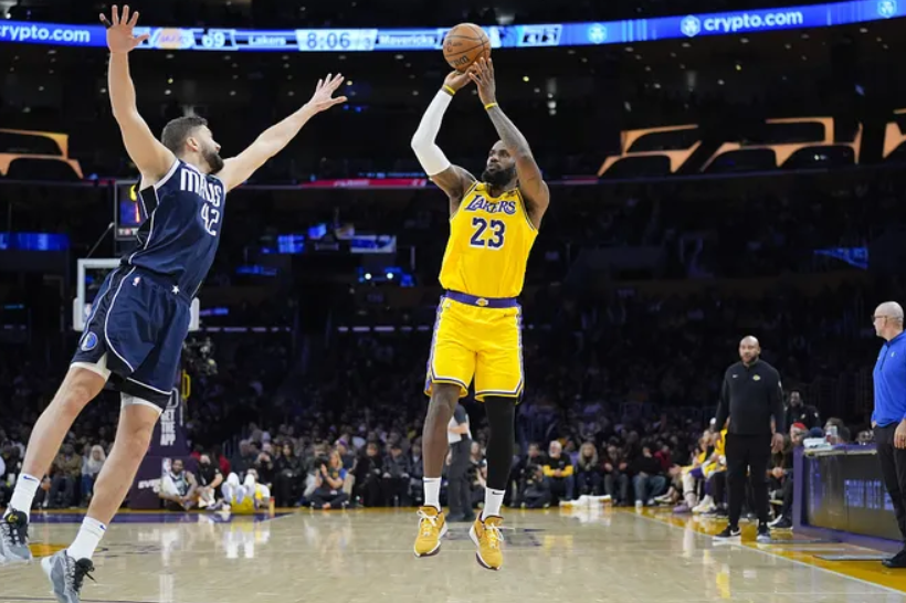 Dallas Mavericks vs Los Angeles Lakers Prediction, Betting Tips & Odds │ 8 JANUARY, 2025