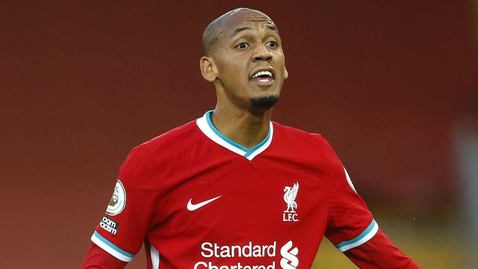 El centrocampista del Liverpool Fabinho se une al Al-Ittihad