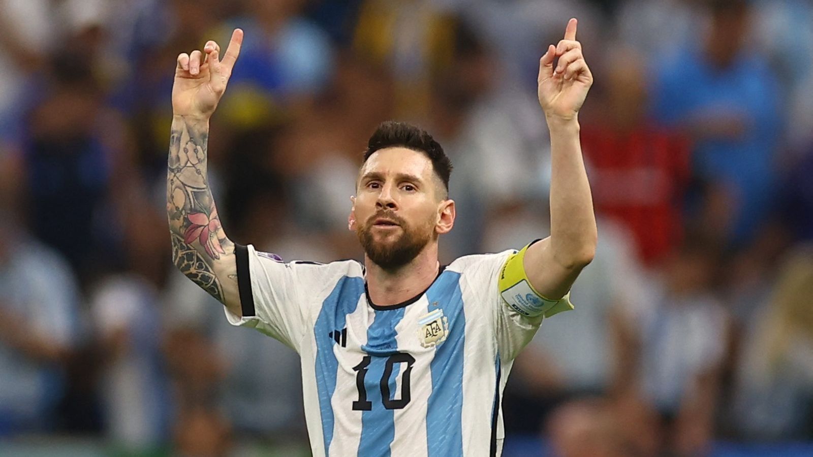 Cole &quot;Condemns&quot; Messi For Silence After Argentina's Racist Chant