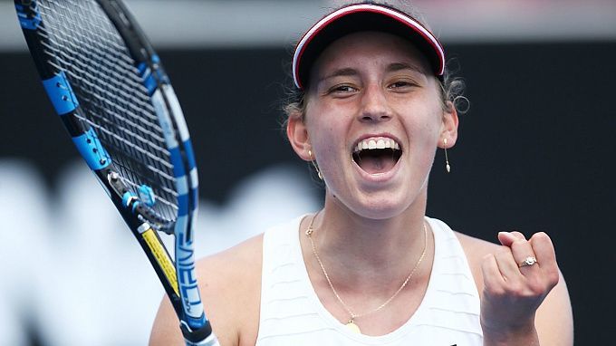 Elise Mertens vs Irina-Camelia Begu. Pronóstico, Apuestas y Cuotas│30 de Agosto de 2022