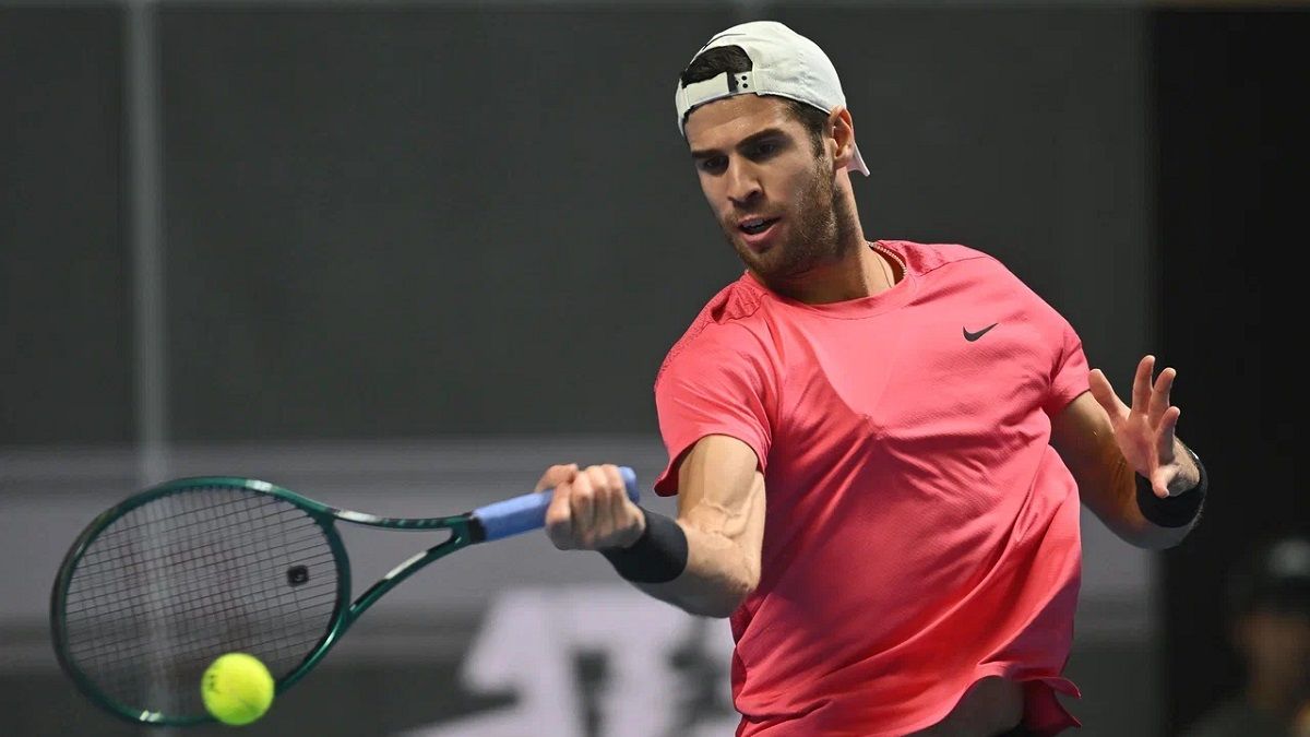 Matteo Berrettini vs. Karen Khachanov. Pronóstico, Apuestas y Cuotas│25 de octubre de 2024