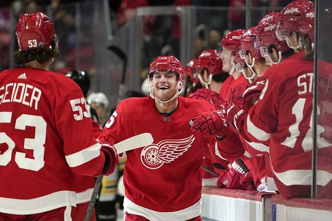 Red Wings vs. Blue Jackets: Odds, picks and best bets 10/16/23 