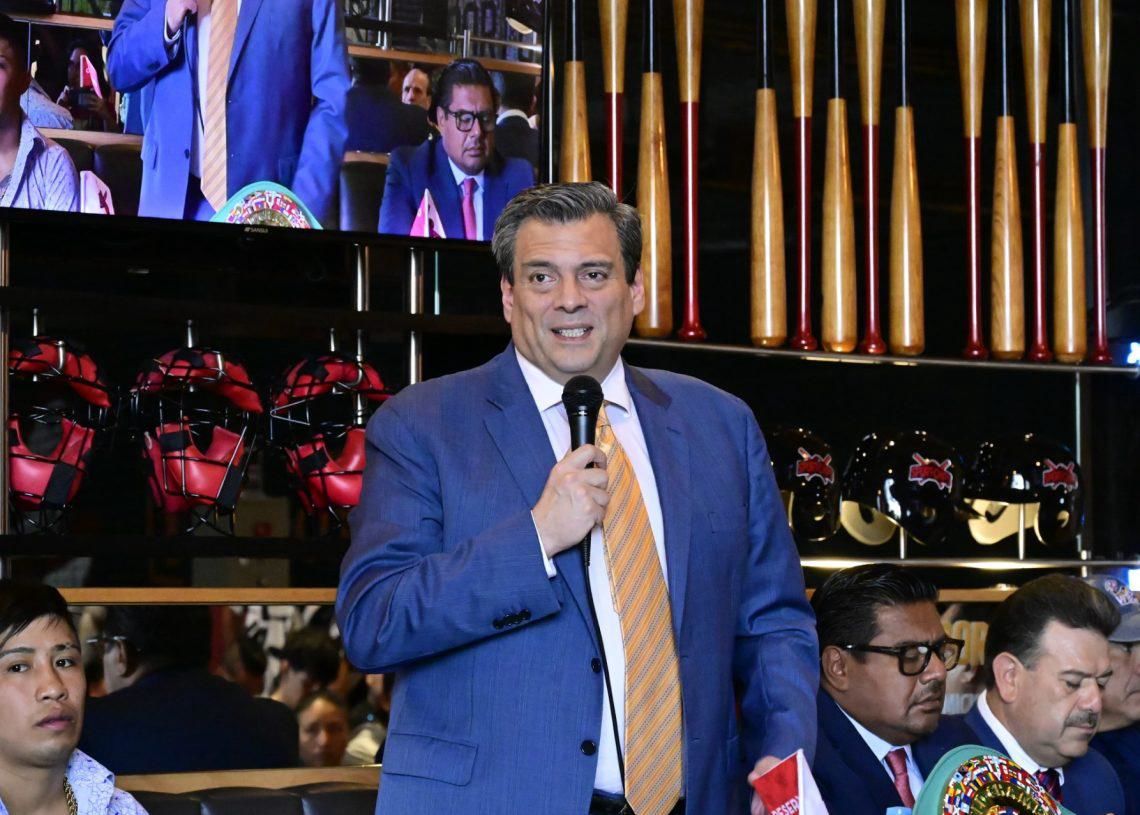 Mauricio Sulaimán: &quot;la única razón de que hicieron esta exhibición pública y a dos días de iniciar las competencias era precisamente para atacar&quot;