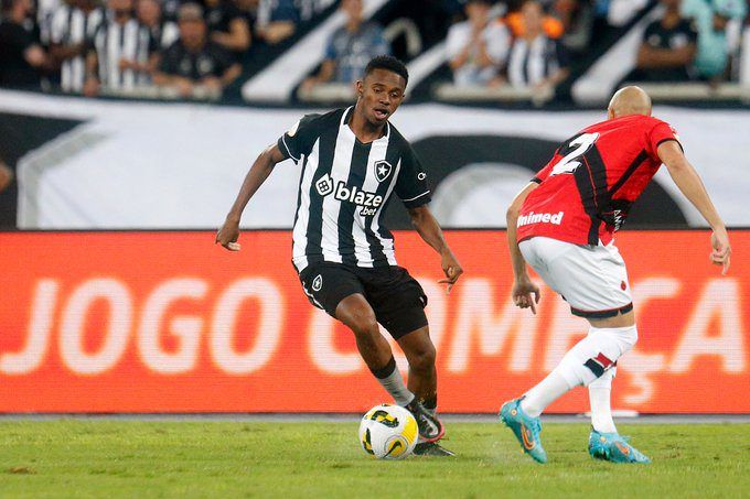 Atlético Goianiense vs. Botafogo. Pronostico, Apuestas y Cuotas│4 de agosto de 2024