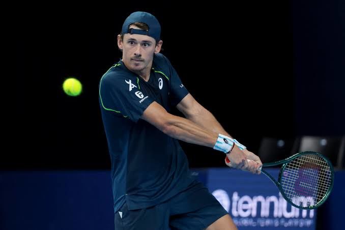 Jakub Mensik vs Alex de Minaur Prediction, Betting Tips and Odds | 25 October 2024