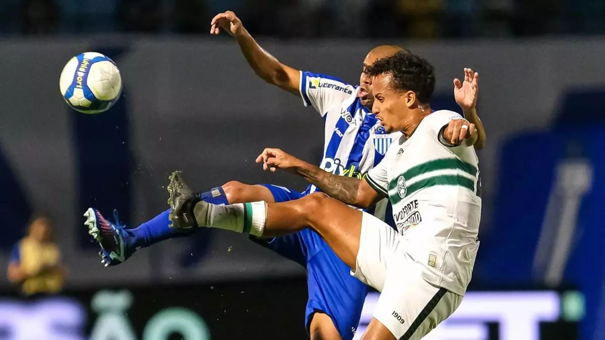 Coritiba vs. Avaí. Pronostico, Apuestas y Cuotas│ 28 de agosto de 2024