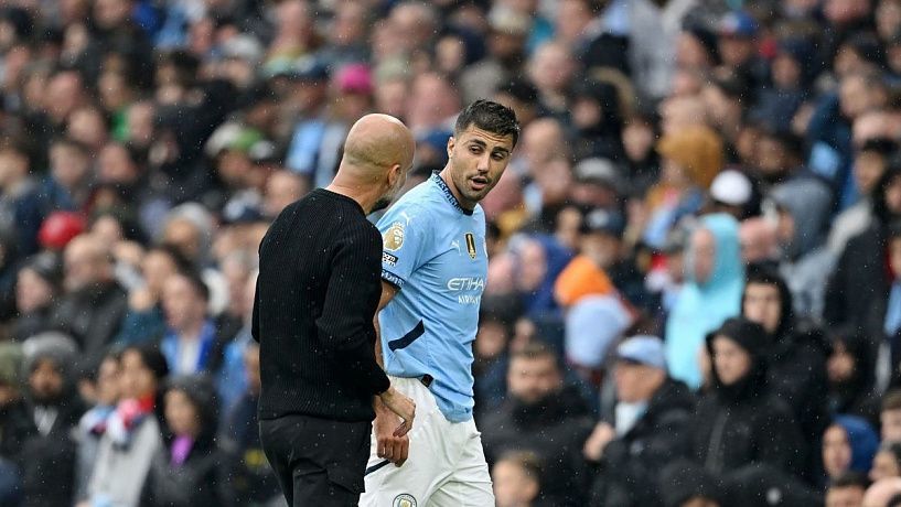 Pep Guardiola apoya a Rodri para que se quede con el Balón de Oro 2024 