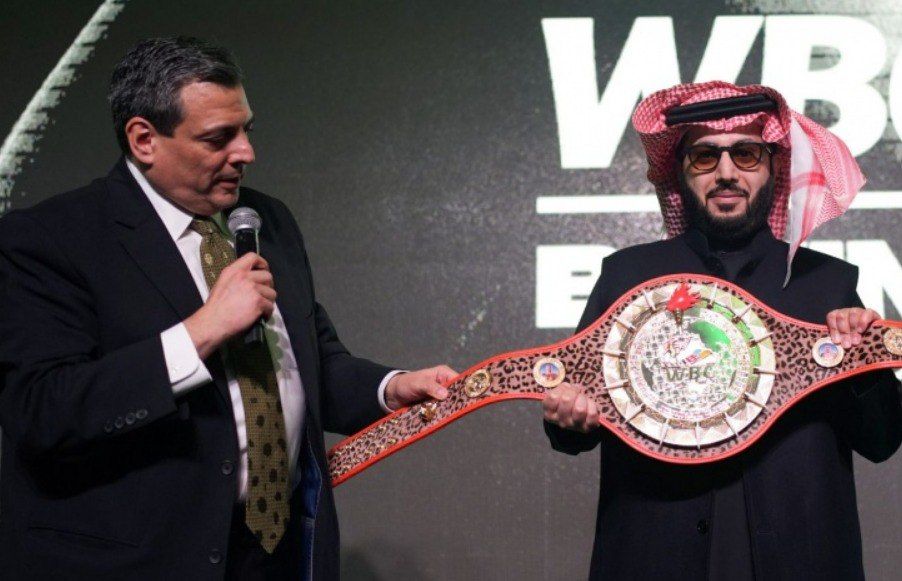 WBC President Sulaiman Unveils Special Belt for Usyk vs. Fury Rematch