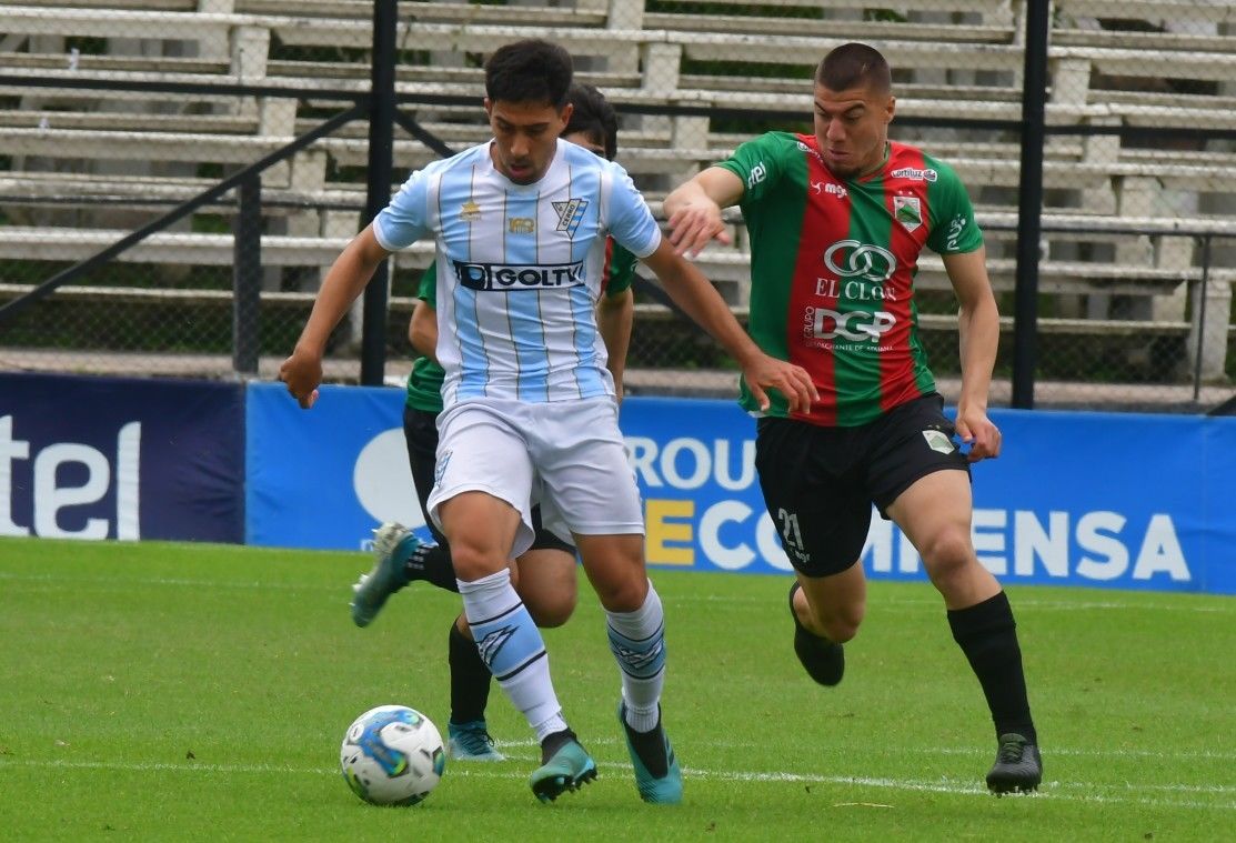 Rampla Juniors vs. Cerro. Pronostico, Apuestas y Cuotas│12 de octubre de 2024