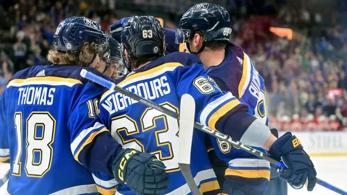 St. Louis Blues vs Chicago Blackhawks. Pronostico, Apuestas y Cuotas│11 de abril de 2024  