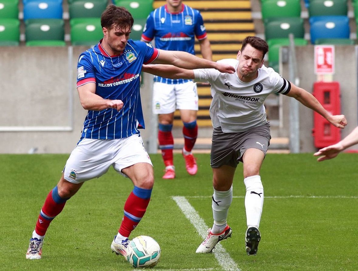 Linfield FC vs Glentoran FC Prediction, Betting Tips & Odds | 04 OCTOBER 2024