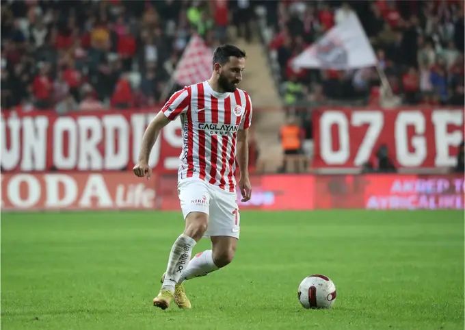 Pendikspor vs Antalyaspor. Pronóstico, Apuestas y Cuotas│09 de enero de 2024