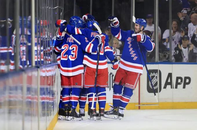 New York Rangers vs New Jersey. Pronóstico, Apuestas y Cuotas│02 de octubre de 2024