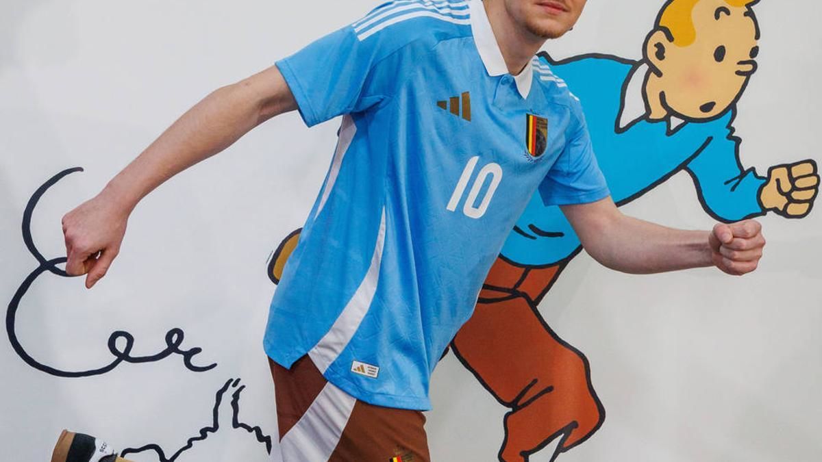 Tintín, el icónico reportero que hace de las suyas en la Eurocopa de la mano de Bélgica