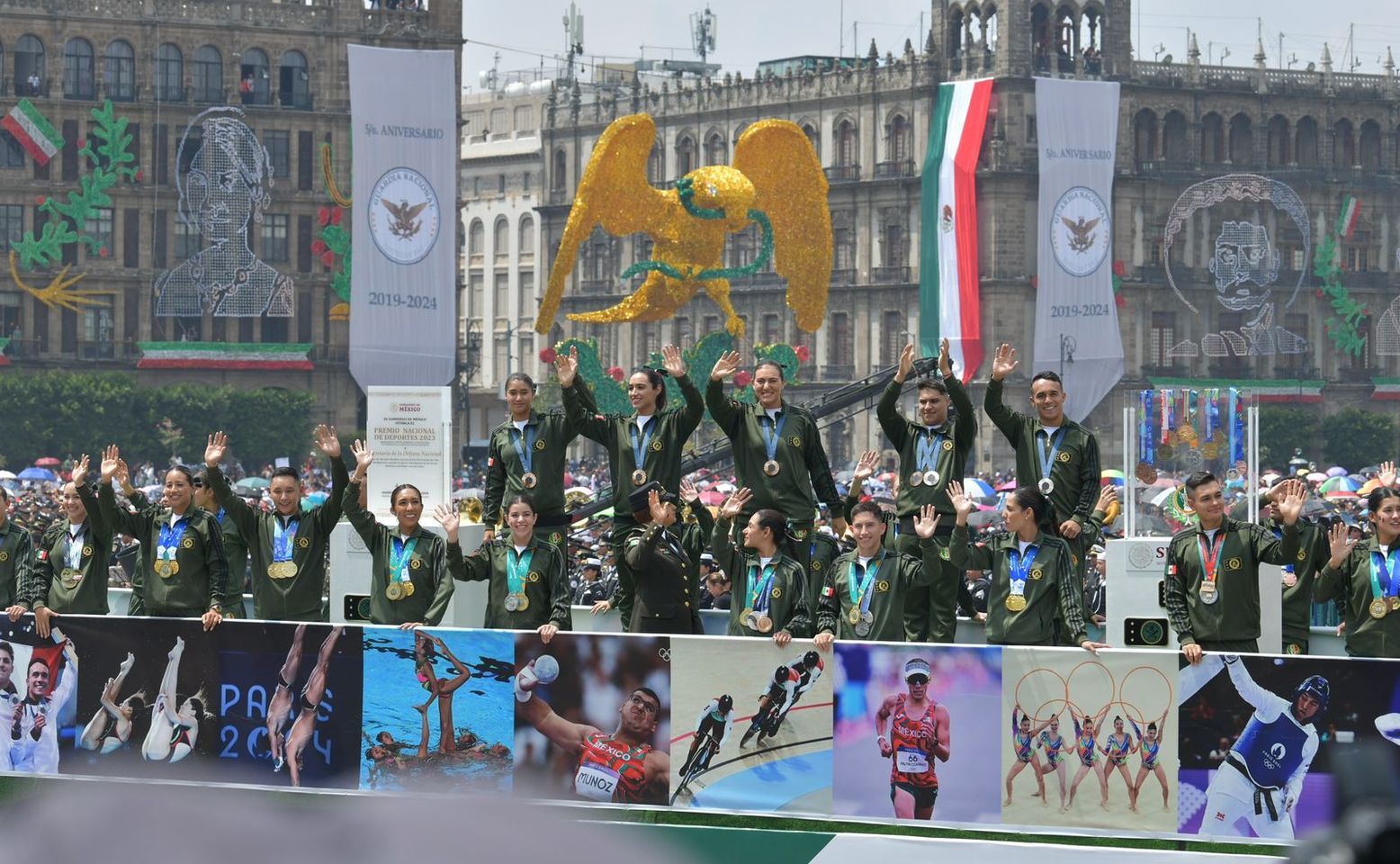 Medallistas olímpicos mexicanos participaron en el Desfile Cívico Militar 2024