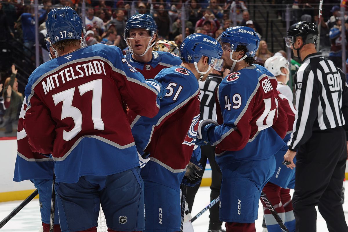 Colorado Avalanche vs. Tampa Bay Lightning. Pronóstico, Apuestas y Cuotas│31 de octubre de 2024