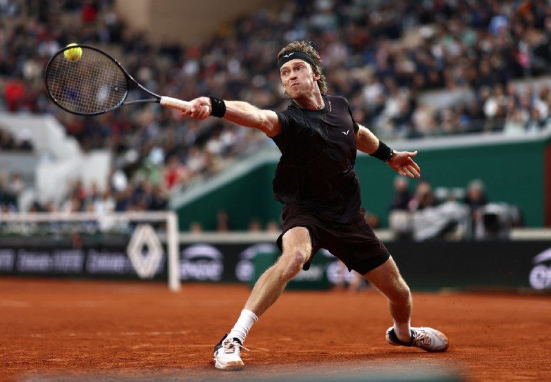 Andrey Rublev vs. Fabian Marozsan. Pronóstico, Apuestas y Cuotas│25 de julio de 2024