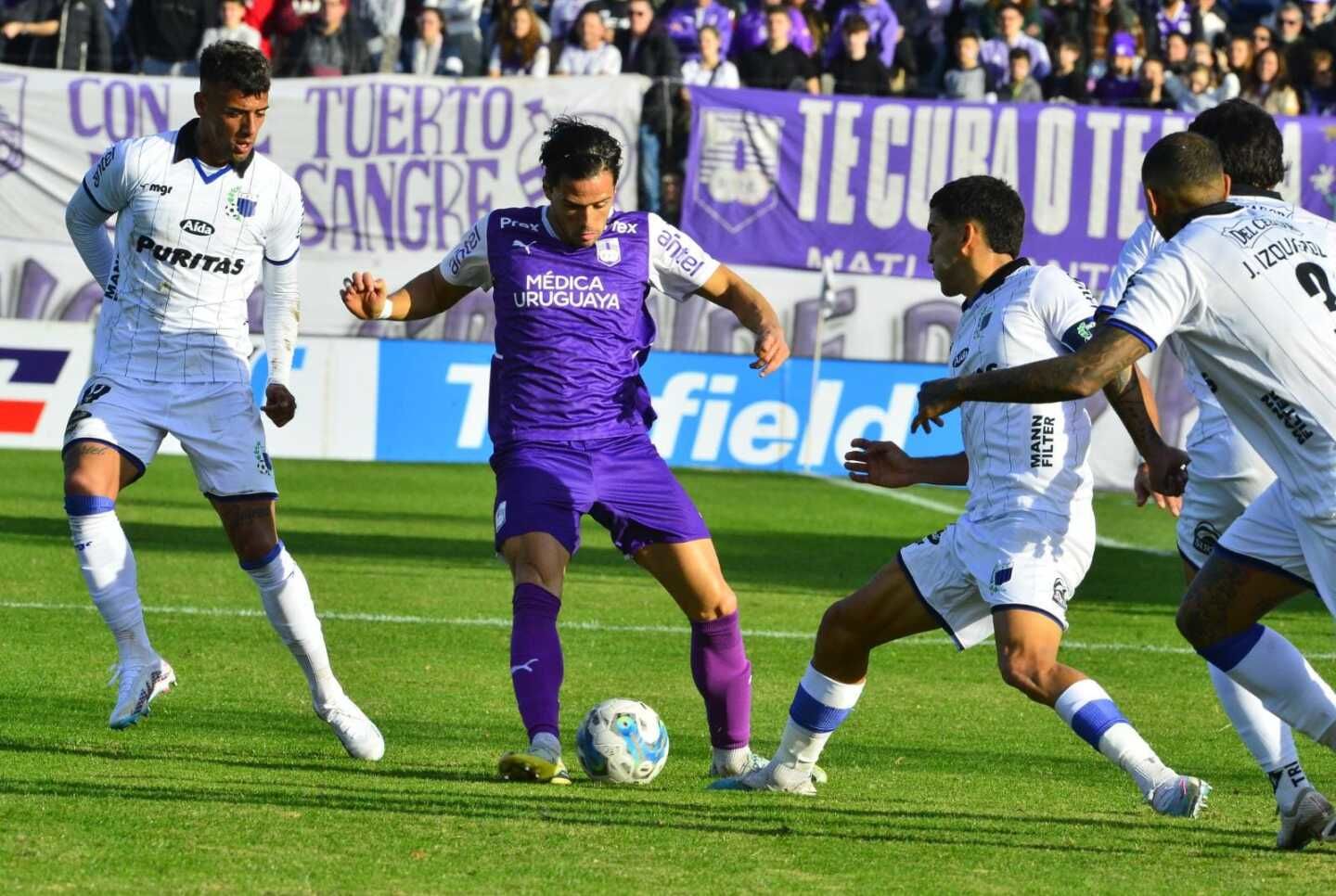 Liverpool de Uruguay vs. Defensor Sporting. Pronostico, Apuestas y Cuotas│18 de octubre de 2023