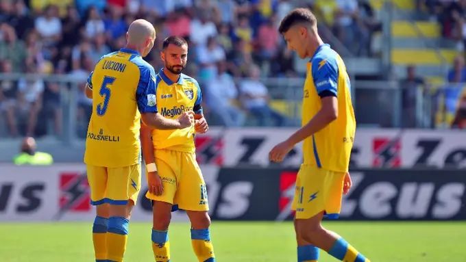 Frosinone vs Verona. Pronóstico, Apuestas y Cuotas│8 de Octubre de 2023