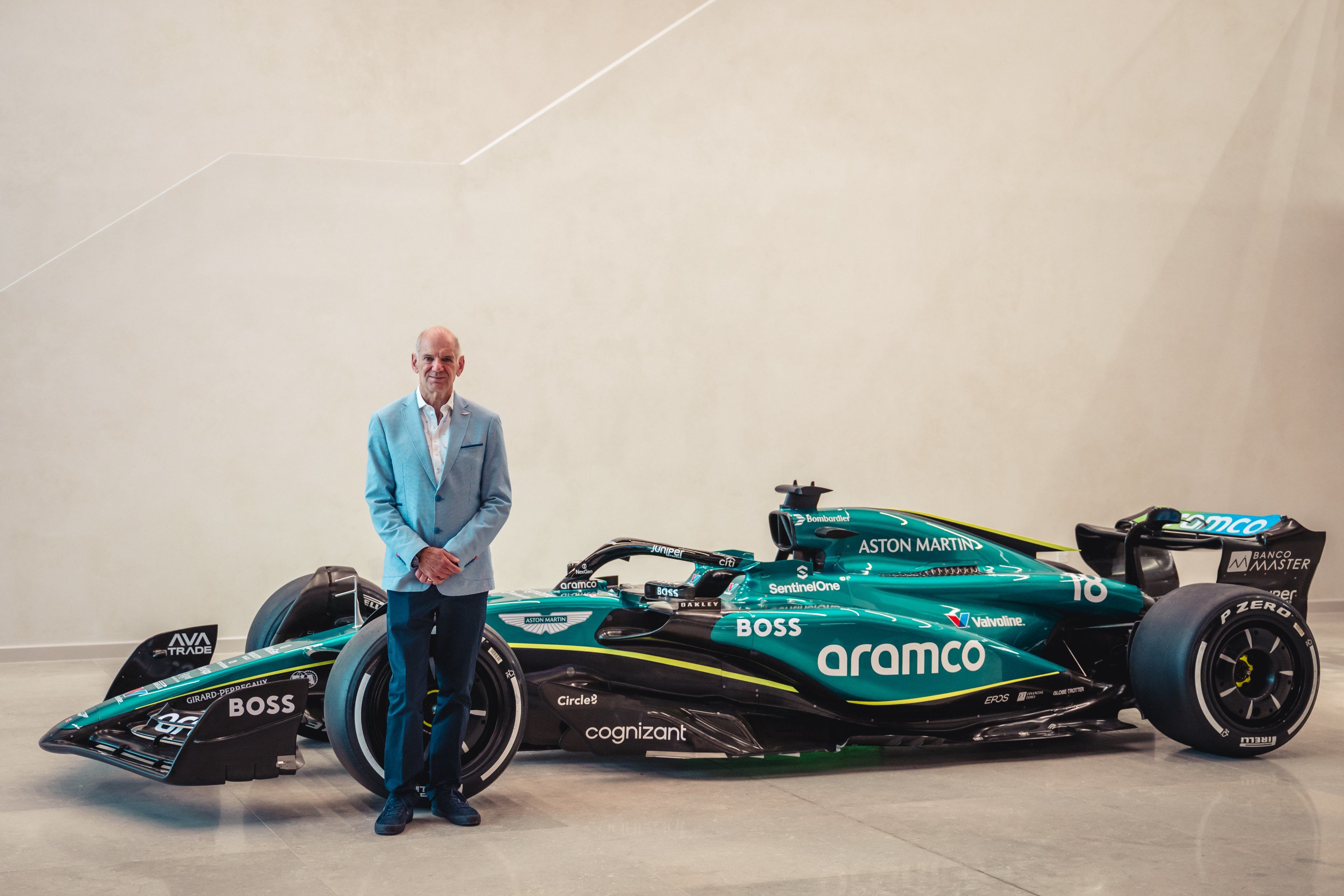 Adrian Newey estará con Aston Martin a partir de 2025