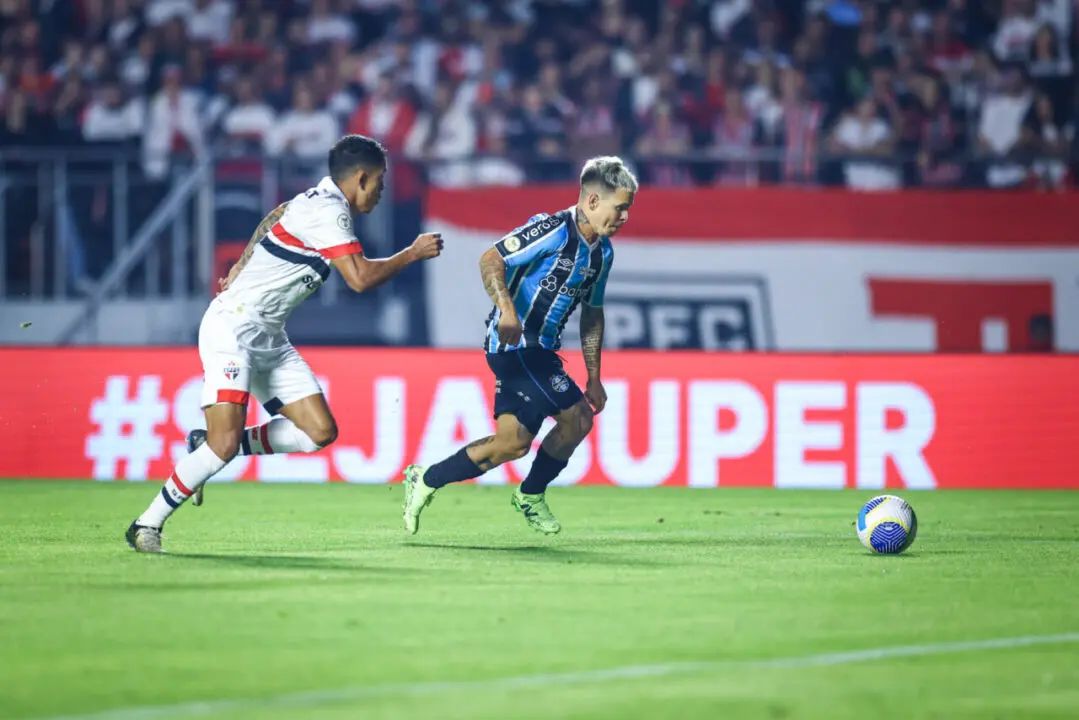 Grêmio vs Vitória Prediction, Betting Tips & Odds | 21 JULY 2024