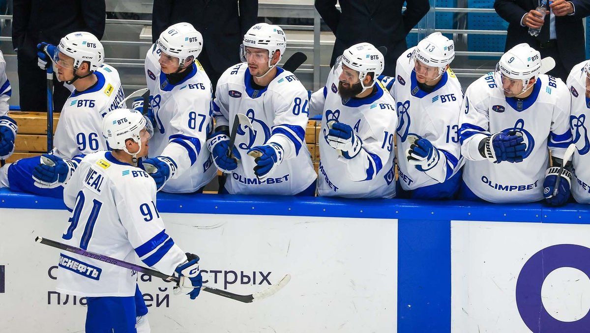 Metallurg vs. Dinamo, Neftekhimik vs. Amur, Severstal vs. Dinamo Minsk. Apuestas combinadas│8 de octubre de 2024