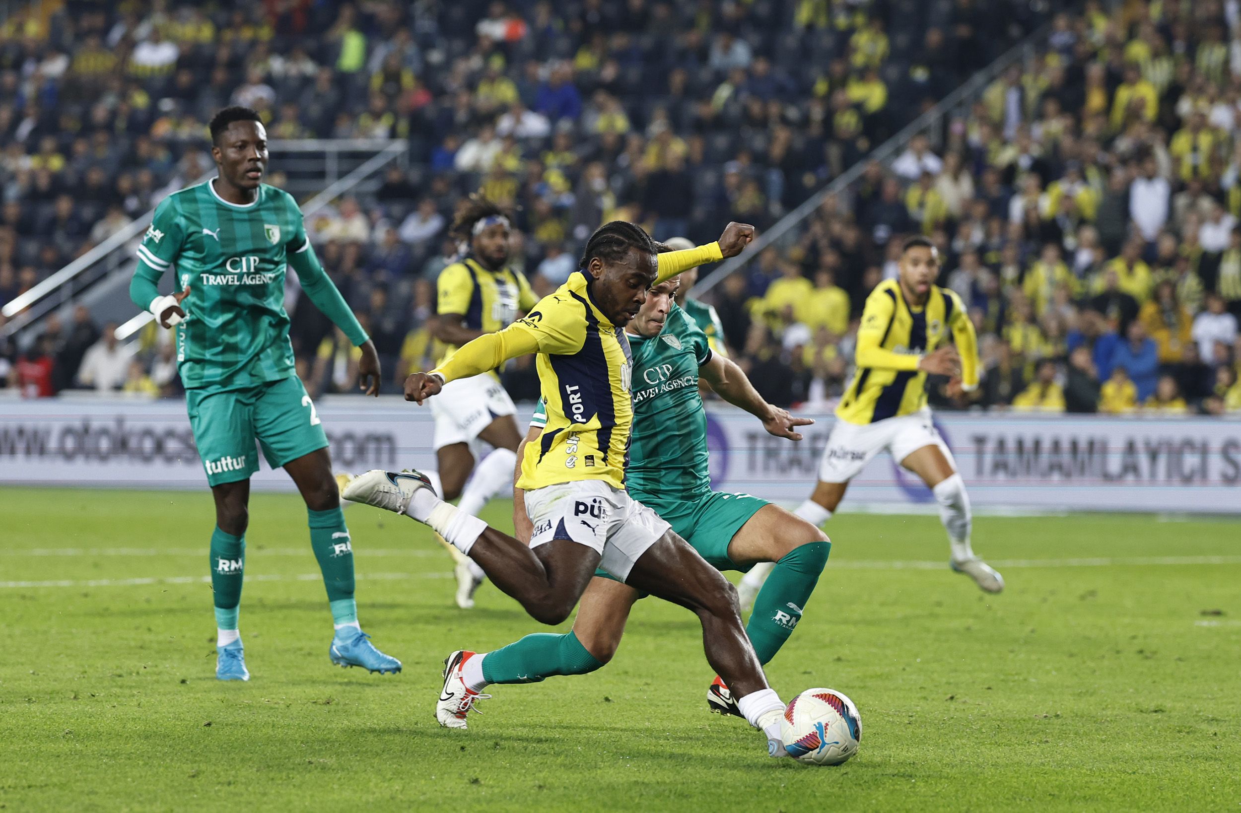 Trabzonspor vs Fenerbahce Prediction, Betting Tips & Odds | 03 NOVEMBER, 2024