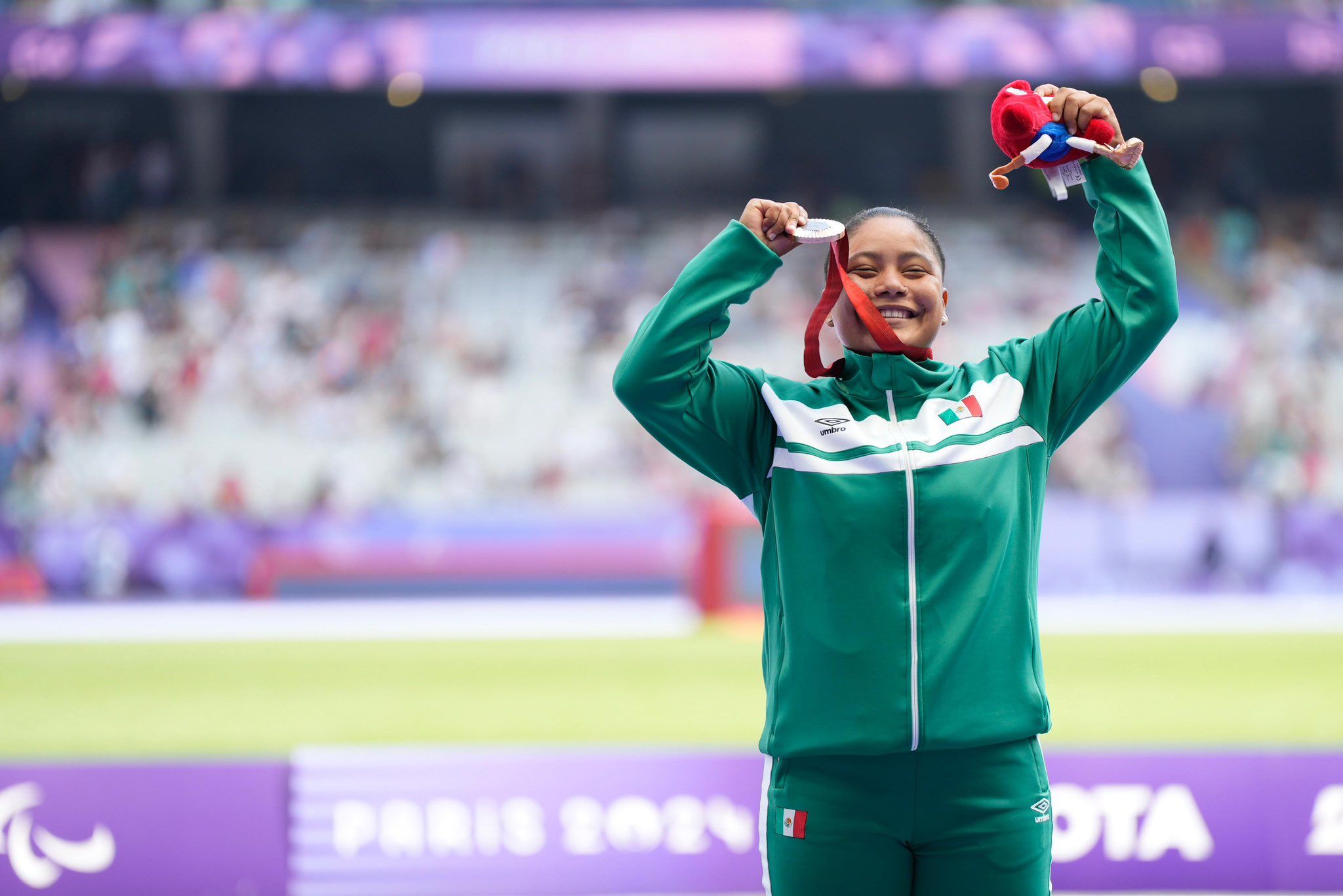 ¡Osiris Machado le da una medalla más a México en Para Atletismo! 