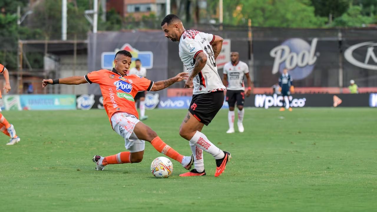 América de Cali vs. Envigado. Pronostico, Apuestas y Cuotas│26 de julio de 2024