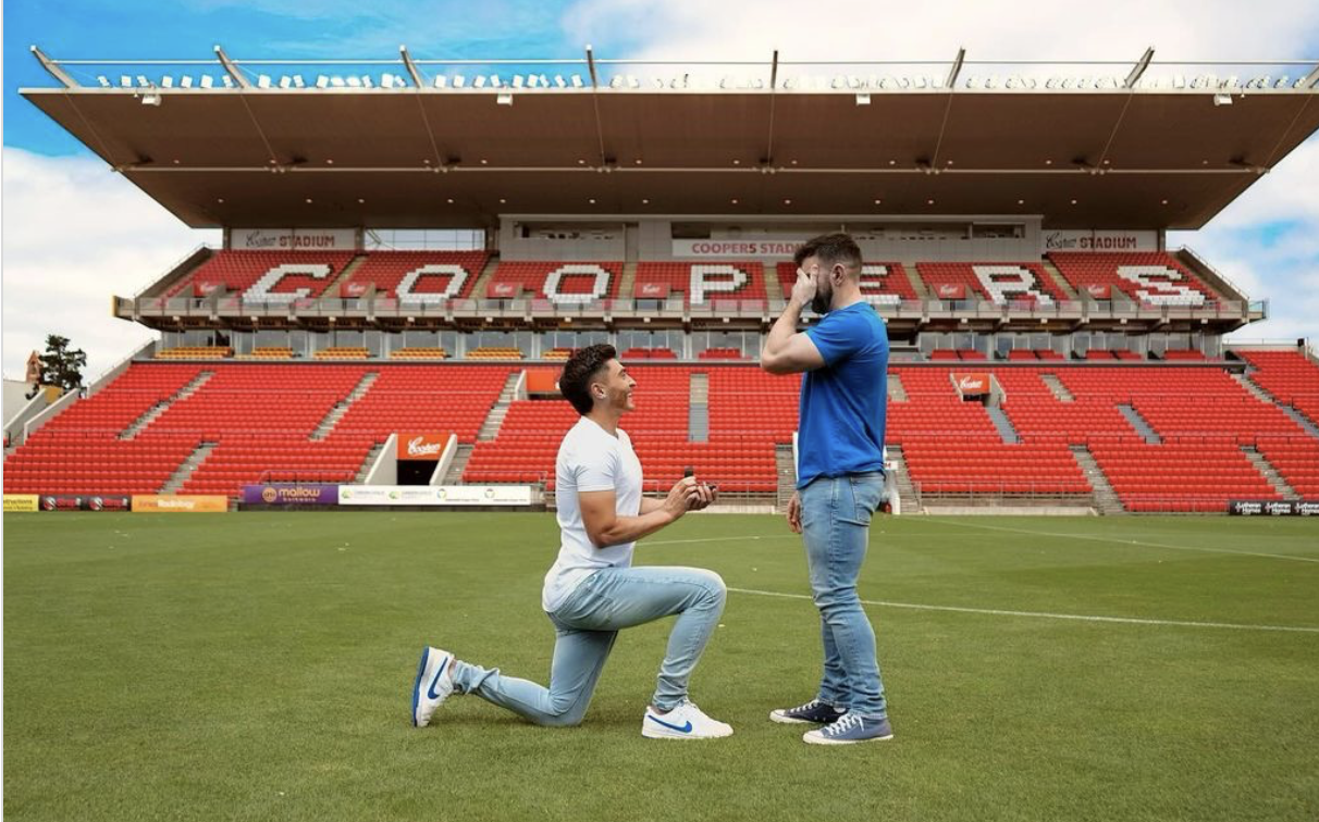 Josh Cavallo, desafiando la homofobia en el fútbol