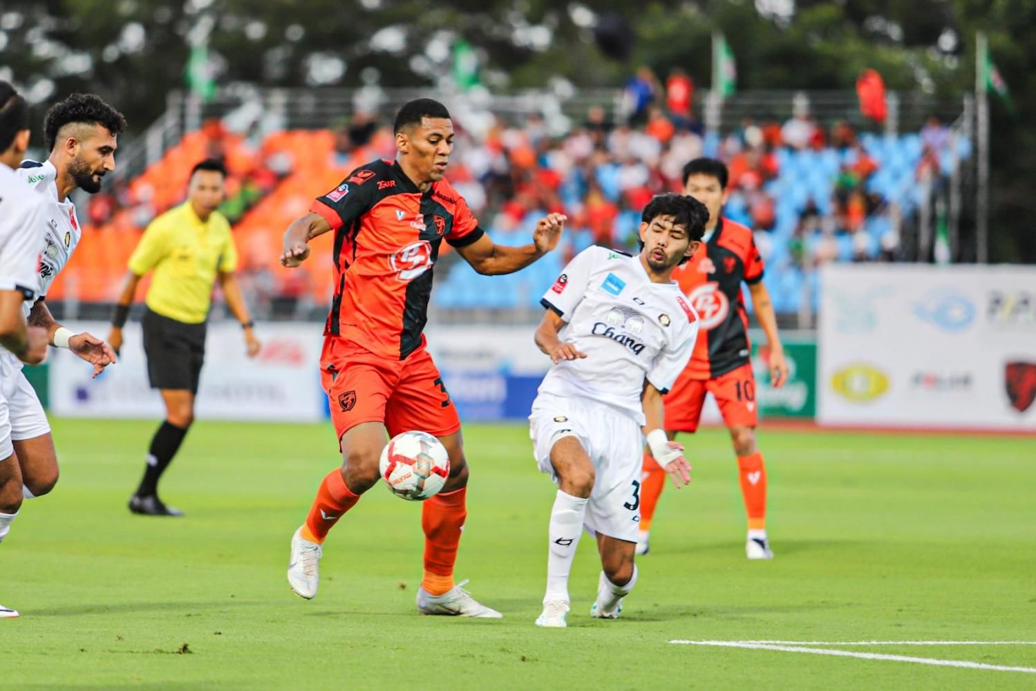 Bangkok United vs Prachuap FC Prediction, Betting Tips & Odds | 29 APRIL 2024