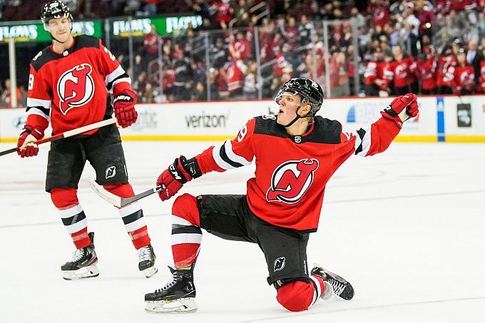 Toronto Maple Leafs vs New Jersey Devils Prediction, Betting Tips & Odds │18 NOVEMBER, 2022