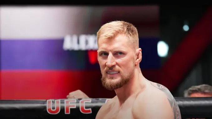 Alexander Volkov Discusses Title Shot Chances After Fight with Ciryl Gane