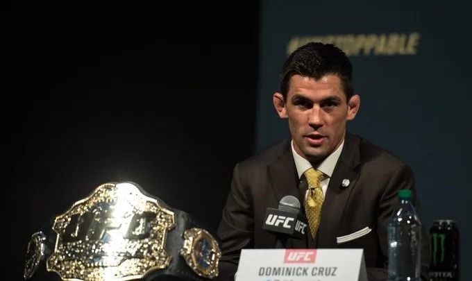 Dominick Cruz to Retire After Fight with Rob Font at UFC Fight Night 252