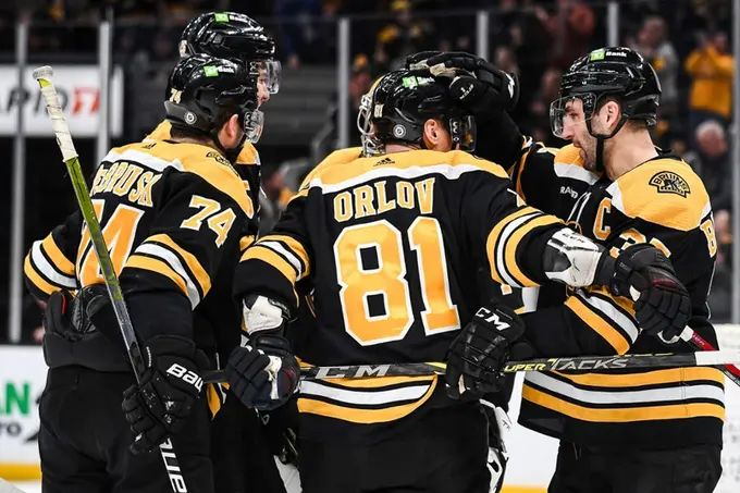 Boston Bruins vs Florida Panthers. Pronostico, Apuestas y Cuotas│20 de abril de 2023  