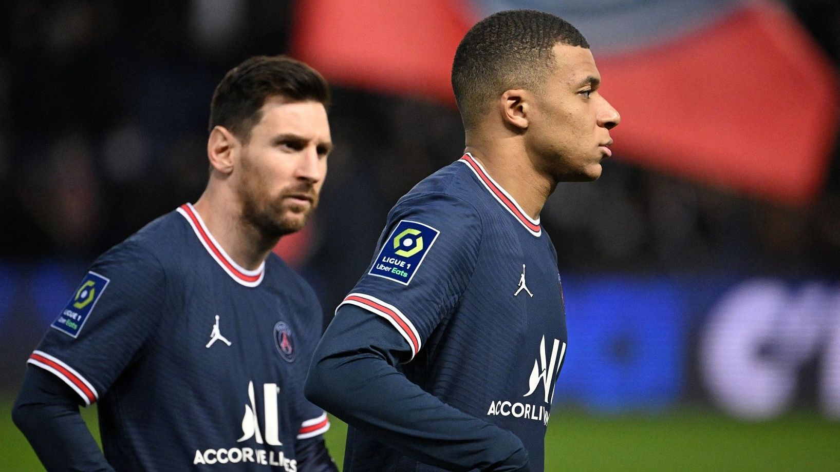 Mbappe is concerned that Messi became the locker room leader of PSG